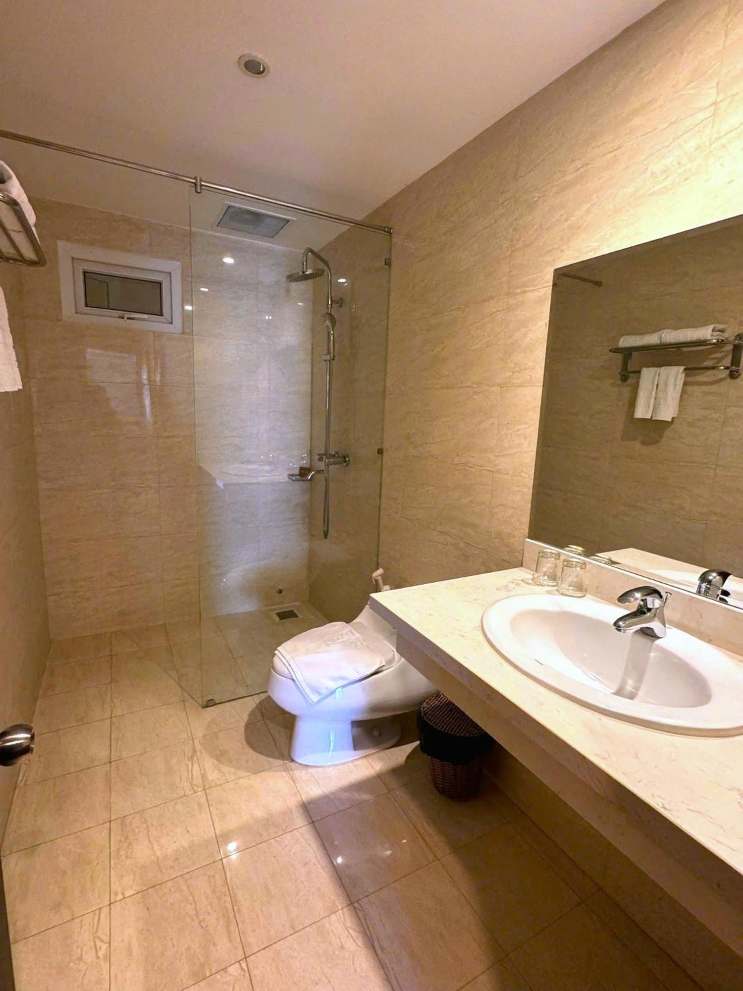 Galliot Hotel Nha Trang Exterior photo